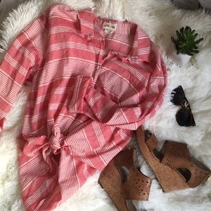 ANTHROPOLOGIE-LILIS CLOSET beachy coral buttondown